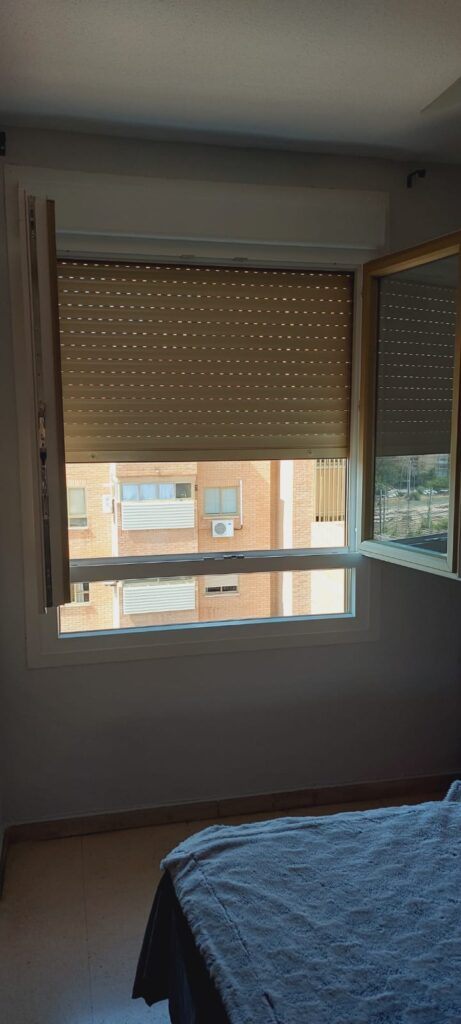 Ventanas pvc lacada oro exterior