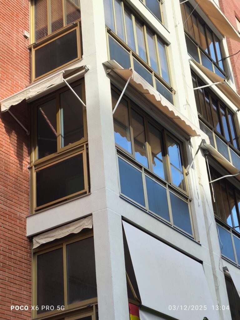 Cambio de ventanas en vivienda completa en carpintería de PVC · trabajo de Ventanas Verdún