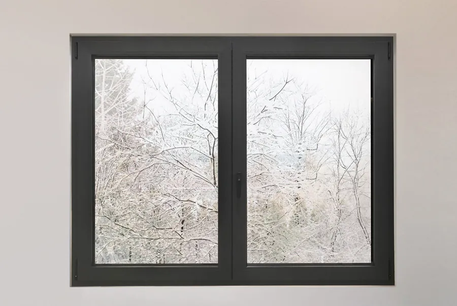 Ventana Cortizo A 84 gris antracita
